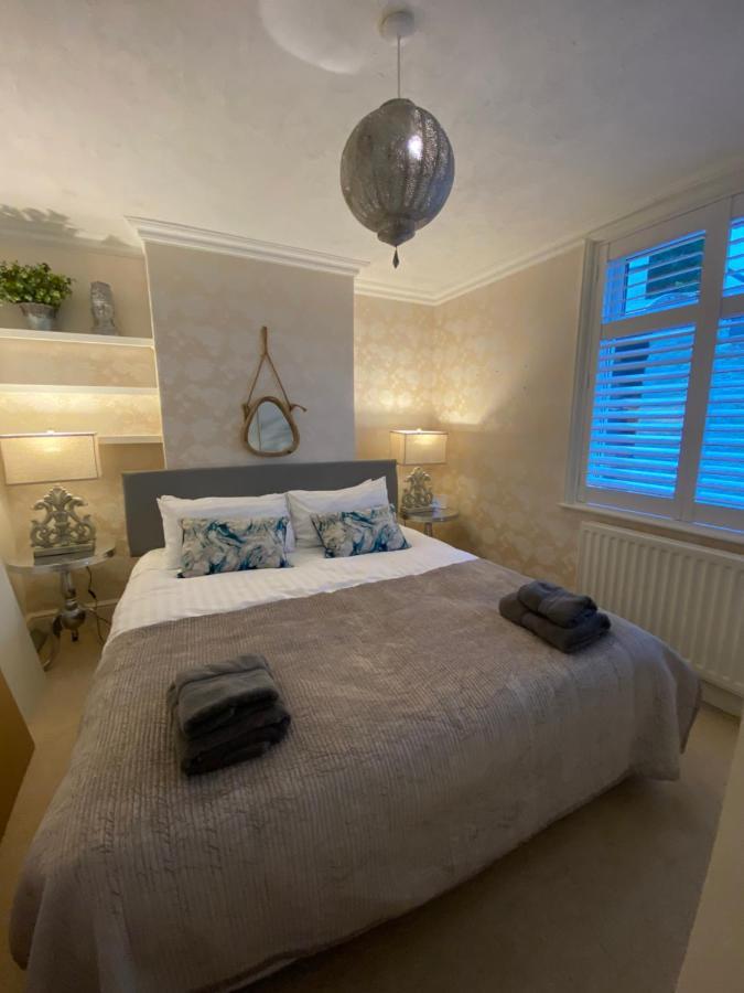 Beautiful 5 Bedroom, Amazing Water & Valley Views Dartmouth Eksteriør bilde