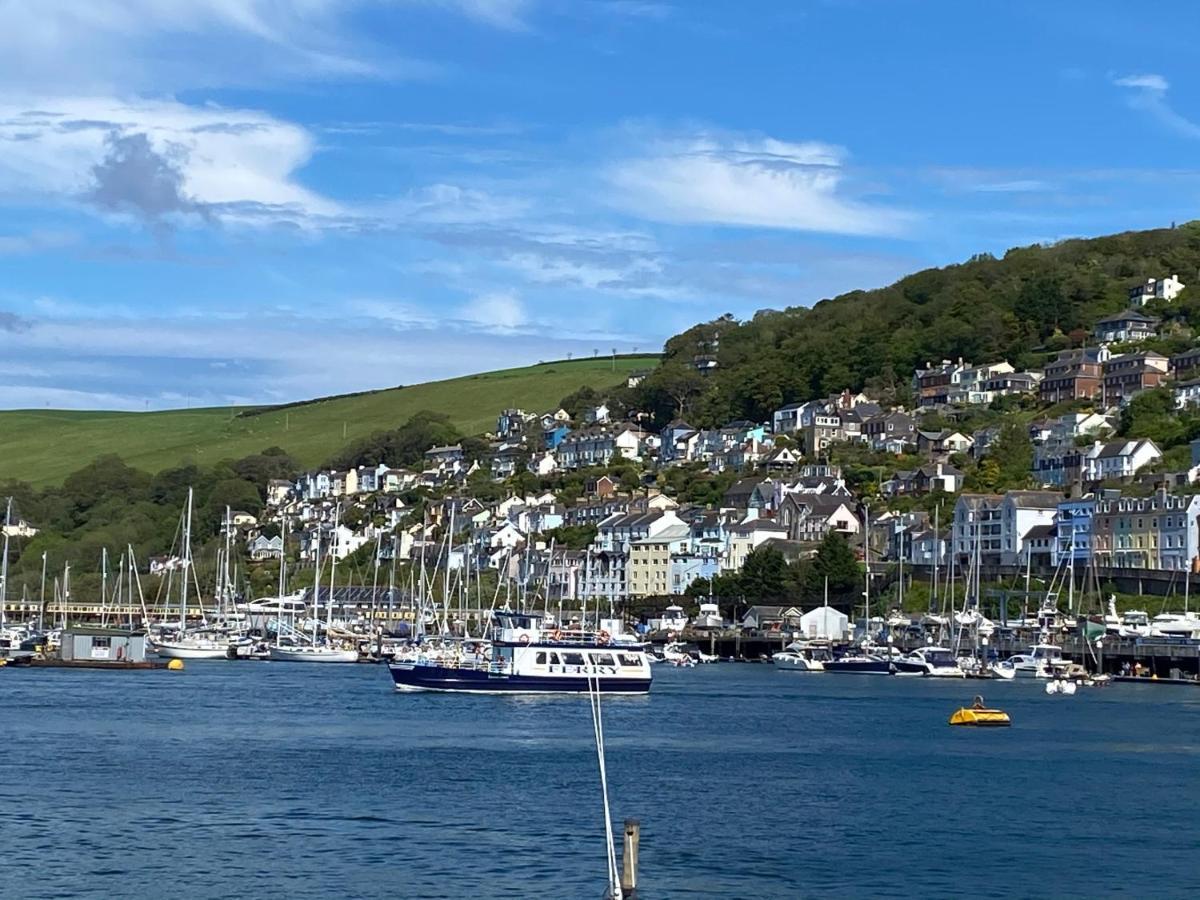 Beautiful 5 Bedroom, Amazing Water & Valley Views Dartmouth Eksteriør bilde