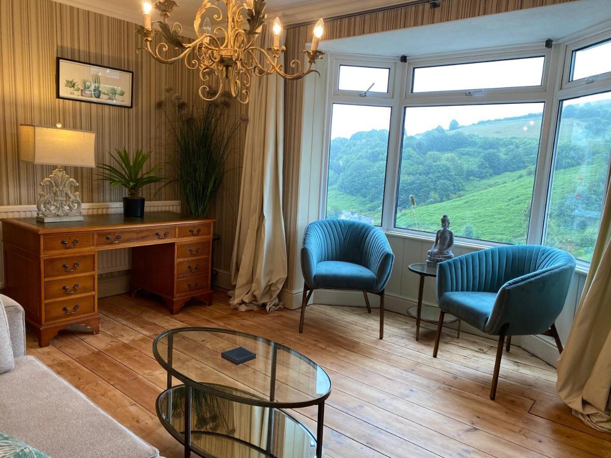 Beautiful 5 Bedroom, Amazing Water & Valley Views Dartmouth Eksteriør bilde